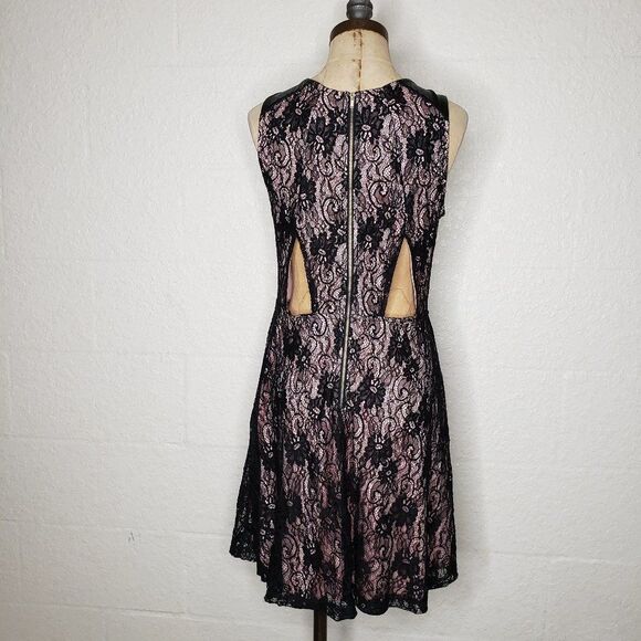 Charlotte Russe Black Lace Overlay Cut Out Dress L - Picture 9 of 16